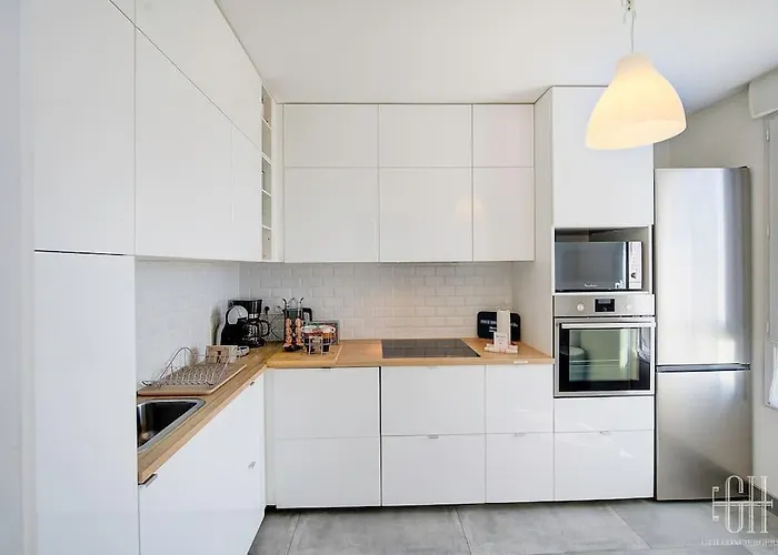 Le Lilas - 2 - Parking Apartment Tours